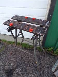 lot 105 image: Folding Work Table
