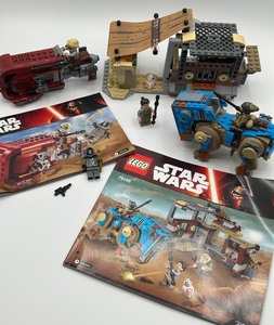 lot 184 image: LEGO Star Wars Sets with Minifigures and Instruction Booklets