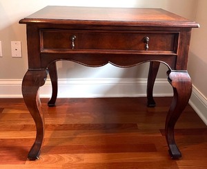 lot 17 image: Milling Road by Baker Furniture Console Table with Drawer