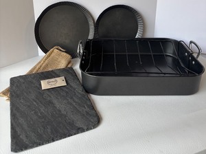 lot 90 image: Set of 2 Pie Pans with Roasting Pan and Slate Cheese Board