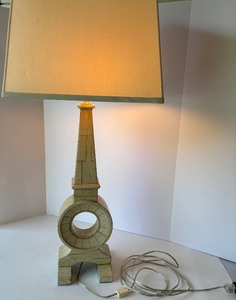 lot 91 image: Vintage Geometric Table Lamp with Square Shade