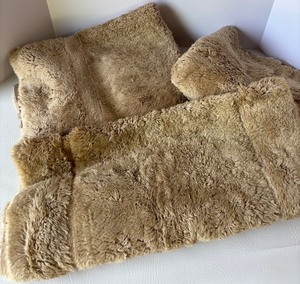 lot 97 image: Set of 3 Hotel Collection Beige Bathroom rugs