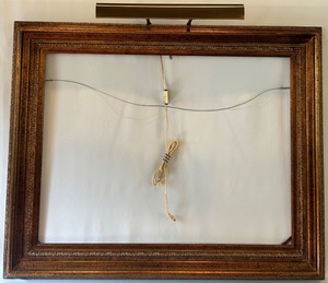 lot 34 image: Vintage Wooden Picture Frame with Integrated Art Light