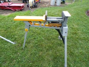 lot 50 image: 2-Piece Rockwell Jawhorse