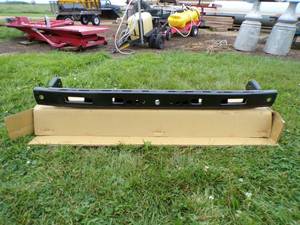 lot 52 image: 99-02 Chevy Bumper Reinforcements