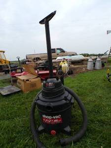 lot 63 image: 16 Gallon Shop Vacuum