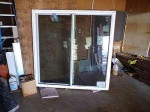 lot 77 image: 59.875 Square New Vanguard Window