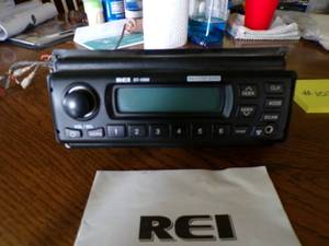 lot 103 image: REI Heavy-duty Compact AMFM Stereo Weather Band Receiver