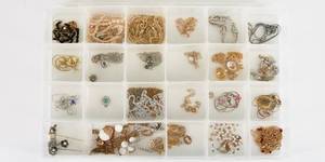 lot 53 image: Costume Jewelry Lot w Box Included