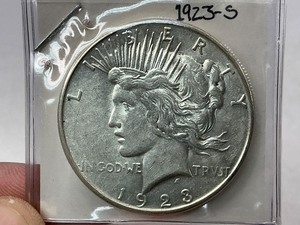 lot 40 image: 1923-S Peace Silver Dollar