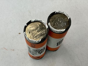 lot 80 image: 2x Lot of BU Mint-Wrapped Statehood Quarters P&D
