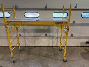 lot 2 image: Metaltech Portable Scaffolding