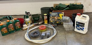 lot 16 image: Lawn and Garden Products
