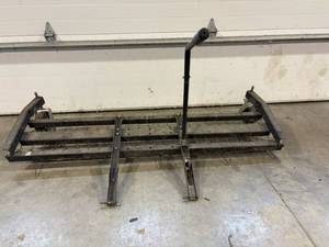 lot 18 image: 5 Foot Rake