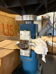 lot 48 image: Lansmont Vibratory