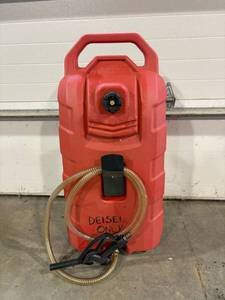 lot 28 image: Vevor Portable Fuel Caddy
