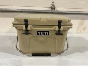 lot 76 image: Yeti Cooler
