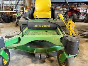 2004 John Deere Z Trak 60" Mower