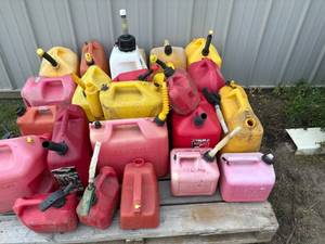 lot 58 image: Group  of Poly Fuel Containers