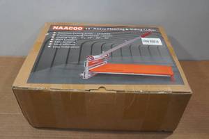 lot 1E image: Naacoo 13 Heavy Flooring & Siding Cutter