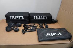 lot 41 image: Selerete Car Soft Kayak Roof Rack Pads and Straps