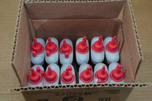lot 120 image: 12 3-In-1 Multi Purpose Oil