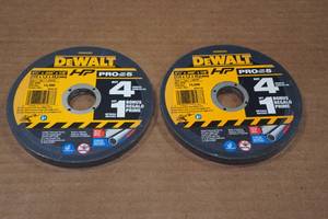 lot 122 image: 2 DeWalt 5-Packs Metal Cut Off Discs