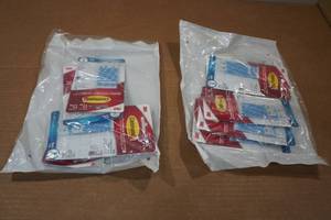 lot 125 image: 12 Packs Command Water Resistant Refill Strips