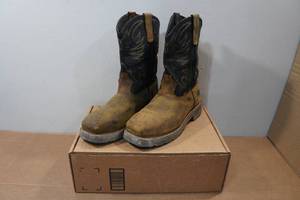 lot 134 image: Throrogood Mens Work Boots - Size 10