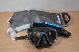 lot 148 image: Cressi Big Eyes Evolution Snorkel Set