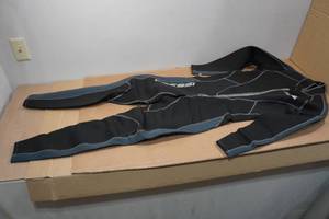lot 152 image: Cressi Lido Long Mens 2mm Wetsuit - M3