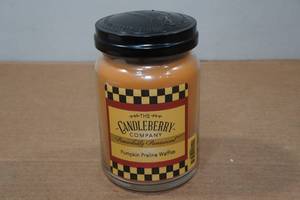 lot 163 image: The Candleberry Co Large Candle - Pumpkin Praline Waffles