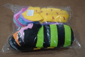 lot 226 image: 20 Pair Ankle Socks - Size 9-11