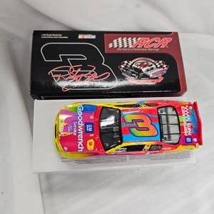 lot 53 image: RCR 132 Museum Nascar Select Dale Earnhardt #3