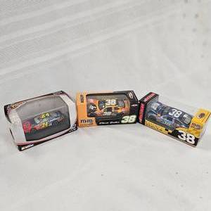 lot 125 image: 164 Action Nascar  #24 Dupont, #38 M & M, #38 M&M