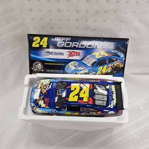 lot 91 image: Action Nascar Speed Racer #24, Jeff Gordon, 124