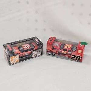 lot 97 image: 164 Nascar DLX Tony Stewart, Coca Cola, Home Depot(2)