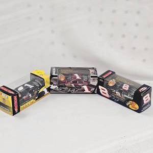 lot 99 image: 164 Nascar DLX Martin Truex JR, #1 Bass Pro Shops, #1Bass Pro Shops, #8 Bass Pro Shops(3)
