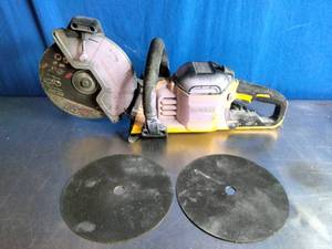 lot 41 image: Dewalt 60V MAX 9 in. Cordless Brushless Cut-Off Saw Kit