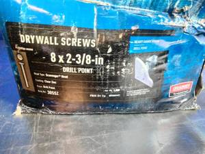 lot 44 image: Grabber 8 x 2-38-inch Drill Point Drywall Screws.