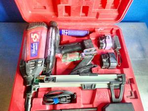 Powers Trak-it C5 Gas Fastening System