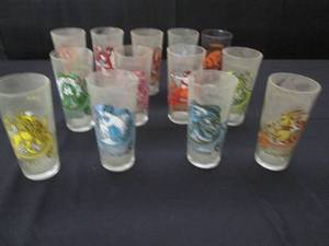 lot 214 image: Vintage Zodiac collectible drinking...