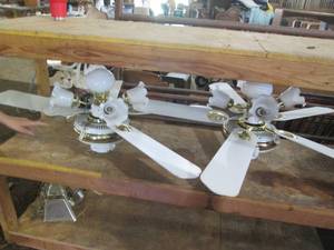 lot 87 image: Lot of ceiling fans and lights...