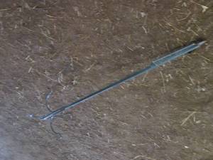 lot 95 image: Tall metal 4-Arm Shepherds Hook...