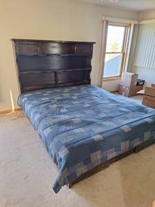 lot 10 image: Very sturdy hardwood 6-drawer dress...
