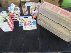 lot 148 image: Vintage Pepsi, Fanta, Co9rs and oth...