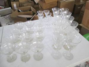 lot 156 image: Large lot of various vintage etched...