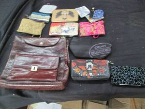 lot 189 image: Womens hand bags, wristlets, walle...