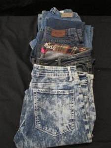 lot 308 image: Assorted lot of womens designer de...