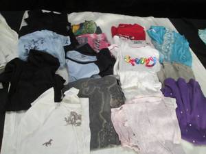 lot 315 image: Assortment of various womens tops...